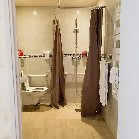 فندق مبيت وإفطار La Ferme Du Vintue 3*